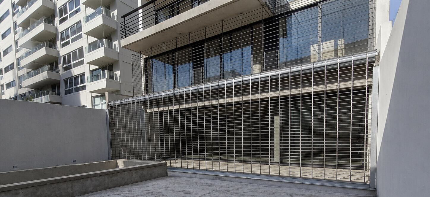 Cortina metálica industrial Inducort en CABA